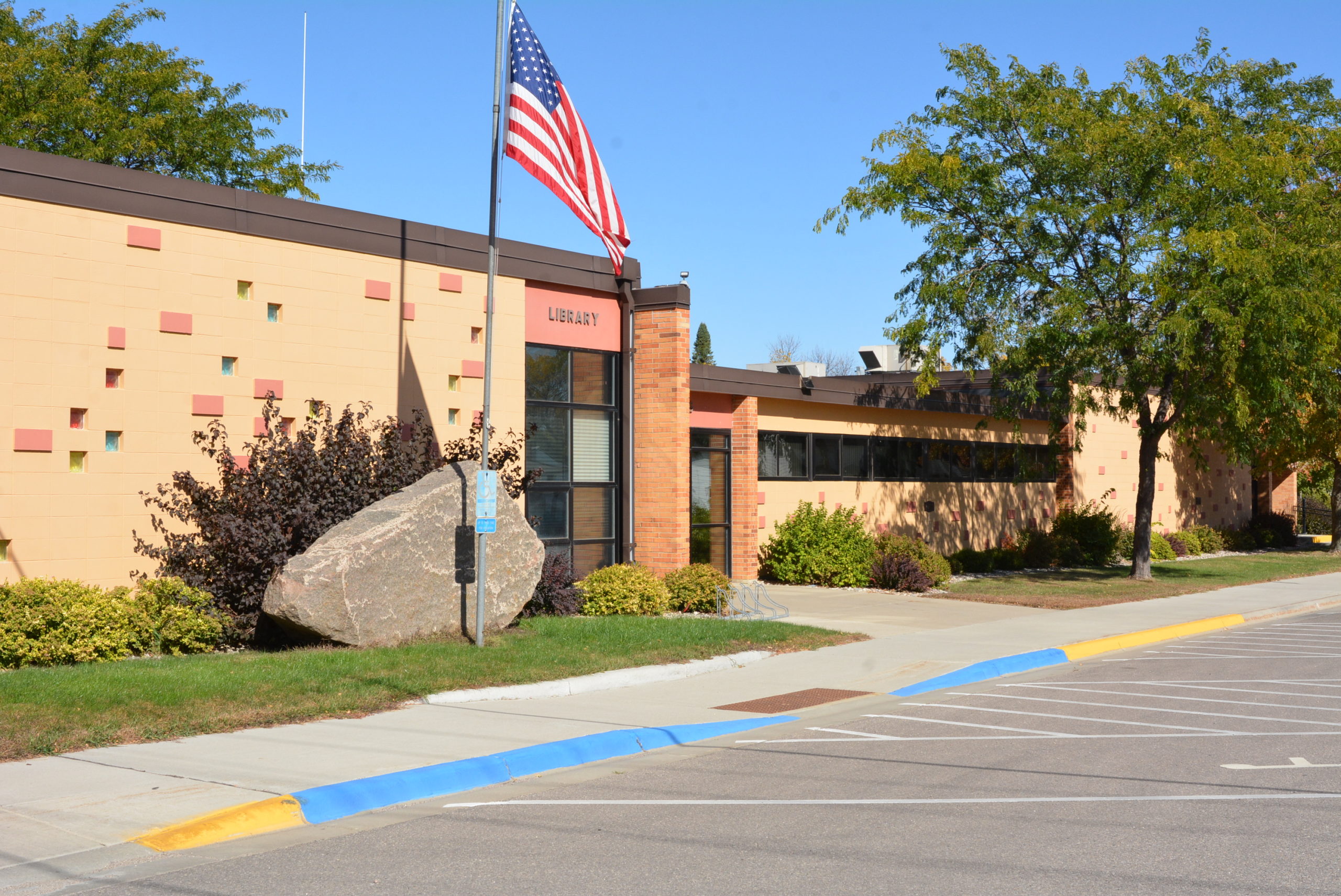 Exterior view of Canby Library